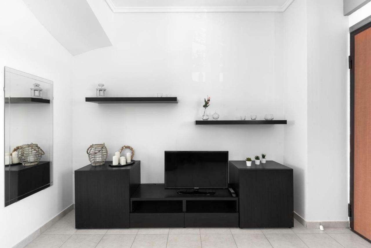 Nikiti Maisonette On The Beach By Luxlikehome Nikiti (Sithonia) Exterior foto